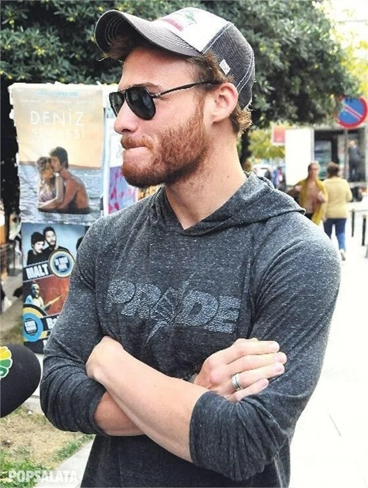 Kerem Bürsin'e dizi şoku!