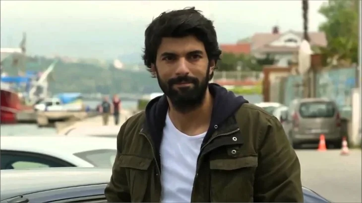 Seren Serengil takipte Engin Akyürek firarda