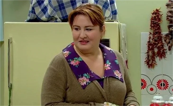 'Seksenler' dizisinin Rukiye’si Özlem Türkad evleniyor