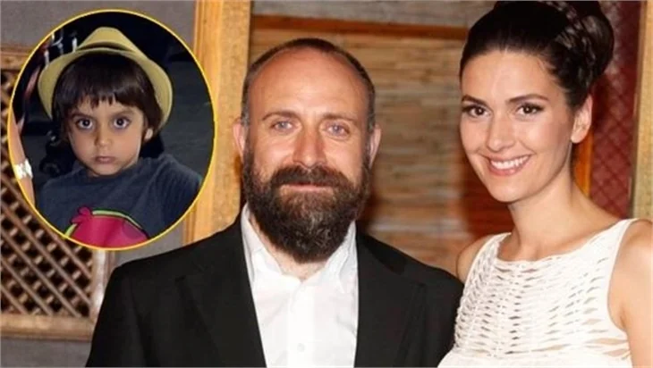 Ali annesinin kafesinde çalışıyor!