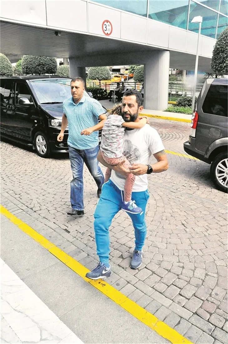 Ünlülerin bayram kaçamağı!