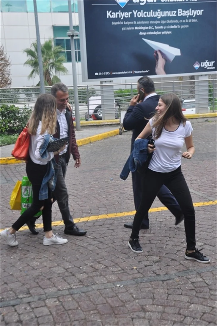 Ünlülerin bayram kaçamağı!