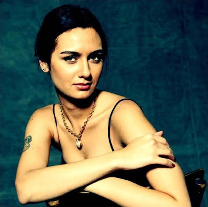Birce Akalay, İstanbul'a döndü