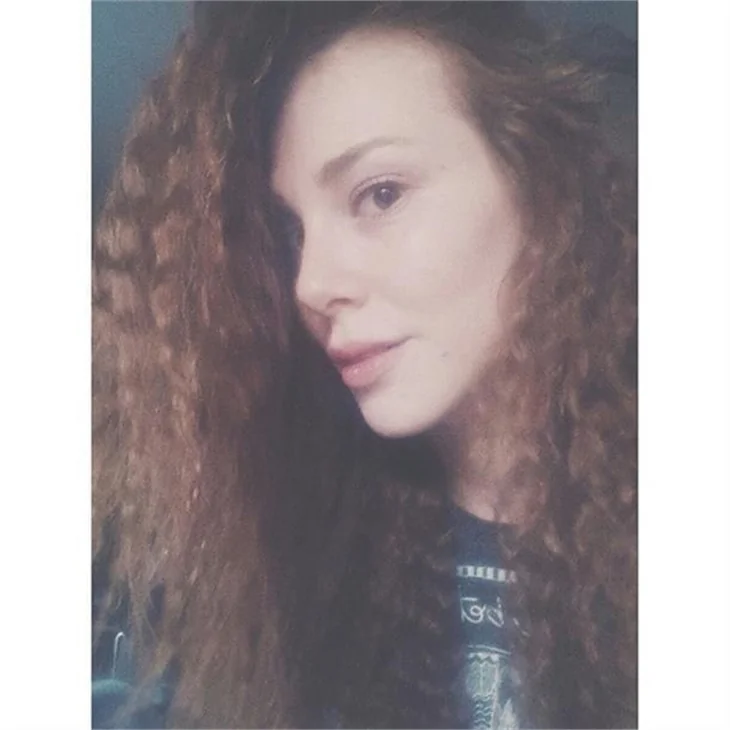 Elçin Sangu gerçek rengini belli etti