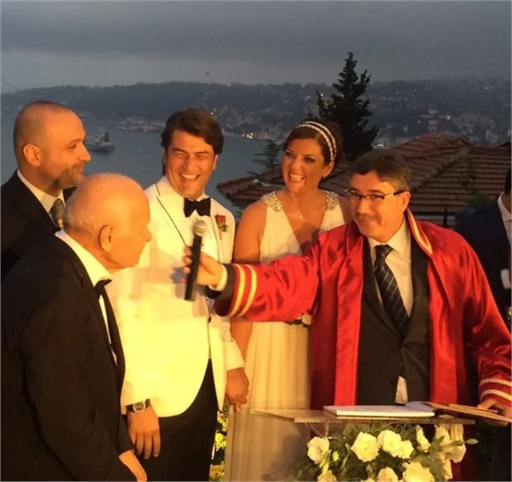 Vatan Şaşmaz: Evlilik sözleşmesi yaptık