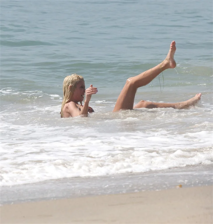 Tara Reid bu haliyle hayranlarını üzdü