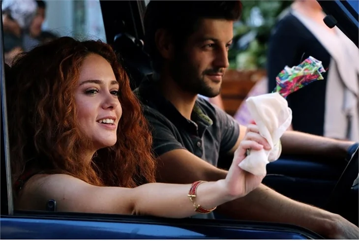 Acil Aşk Aranıyor'da Nisan'ı şoke eden gerçek!