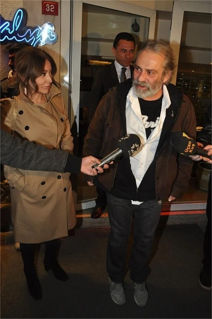 Haluk Bilginer ile Çetin Tekindor aynı karede