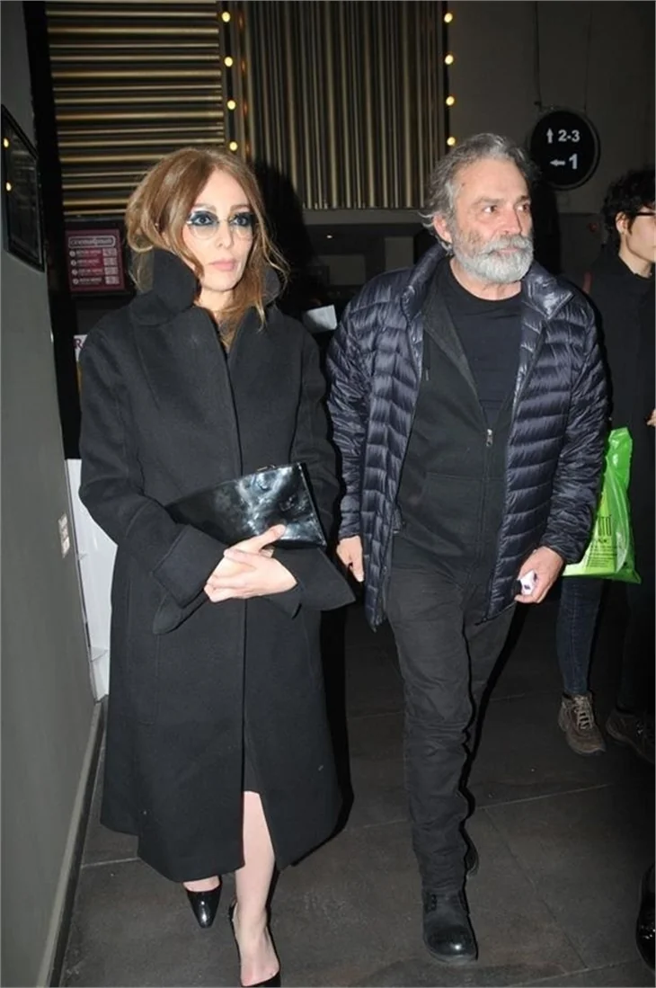 Haluk Bilginer ile Çetin Tekindor aynı karede