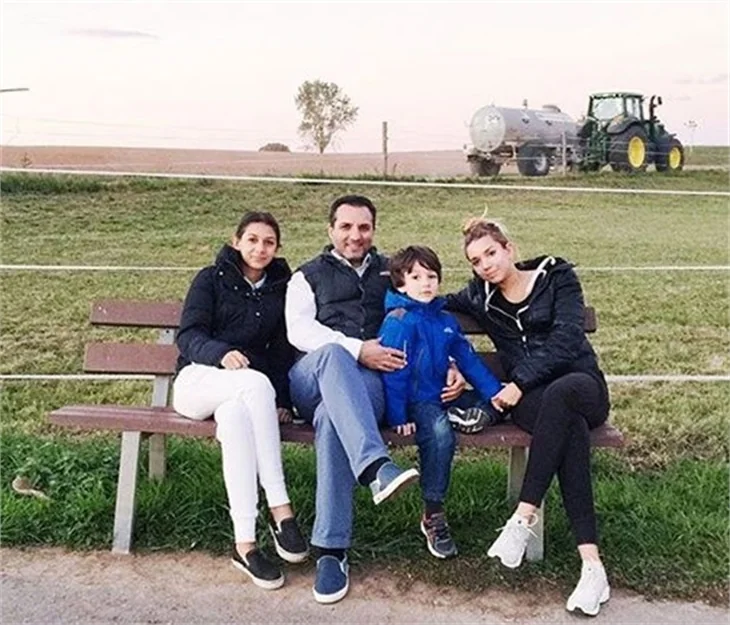 Rafet El Roman'ın eşi ve kardeşi kavga etti!