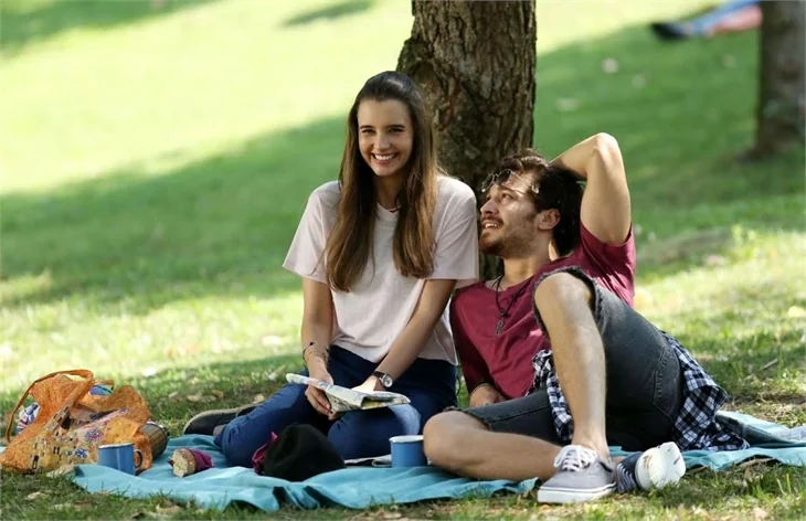 "Çağatay ile Leyla sevgili olun"