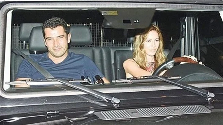Kenan İmirzalıoğlu 'ellerinde çiçekler' Sinem Kobal'ın kapısını çaldı