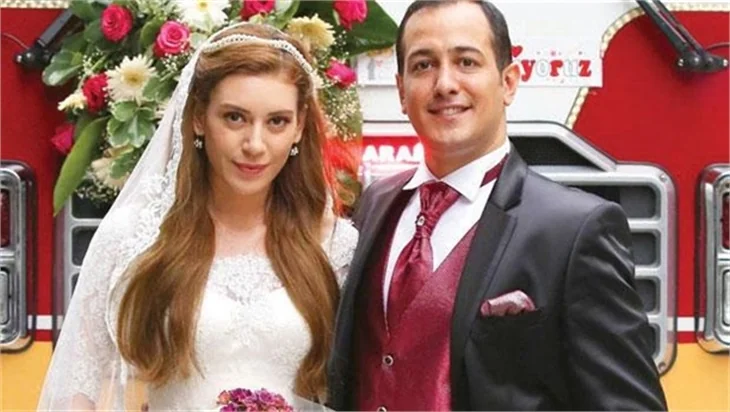 Sinem Kobal 'Yaktın Beni' filminde gelinlik giydi