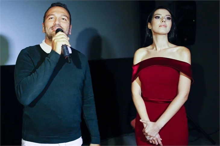 "Hayat Öpücüğü"ne çifte gala yaptı!