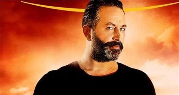 Cem Yılmaz oynamadan da kazanıyor