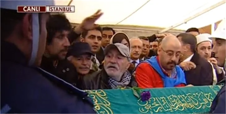 Levent Kırca son yolculuğuna uğurlandı