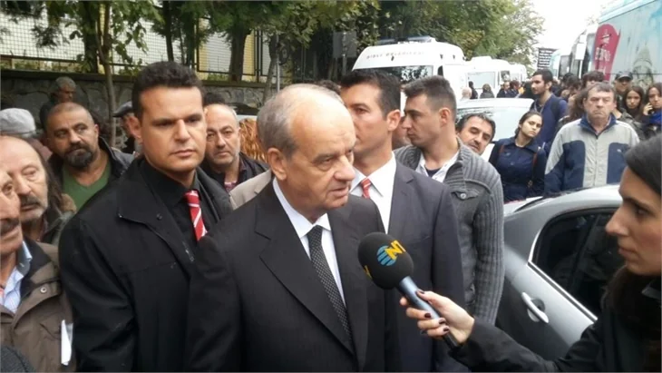 Levent Kırca son yolculuğuna uğurlandı