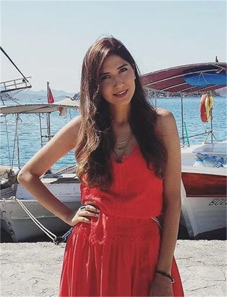 "Bir Deniz Hikayesi" oyuncularının set arkası paylaşımları