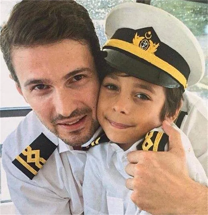 "Bir Deniz Hikayesi" oyuncularının set arkası paylaşımları