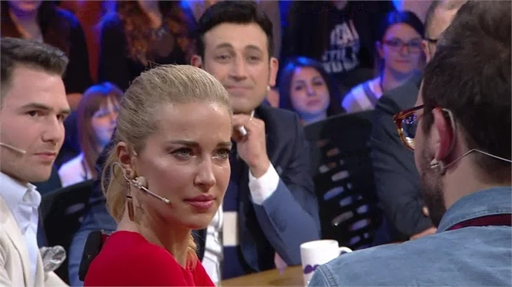 Burcu Esmersoy ekranlara geri dönüyor