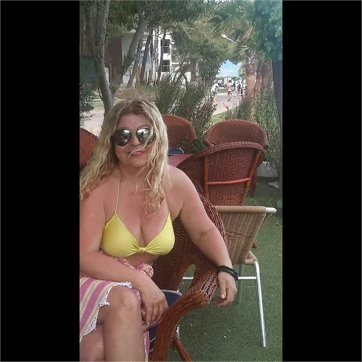 68 yaşındaki Füsun Önal gençlere taş çıkarttı
