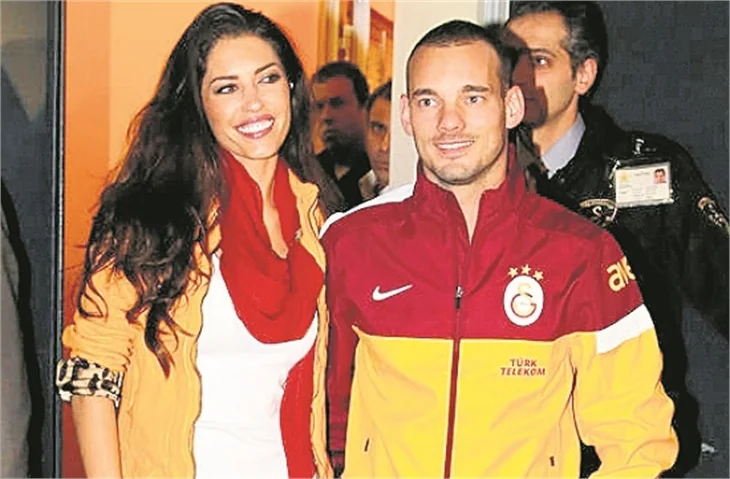 Küçük Sneijder’ın ilk ziyaretçisi