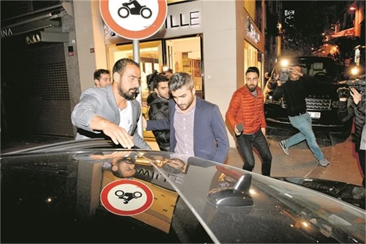 Ece Erken çıldırdı: Peşimden gelme!