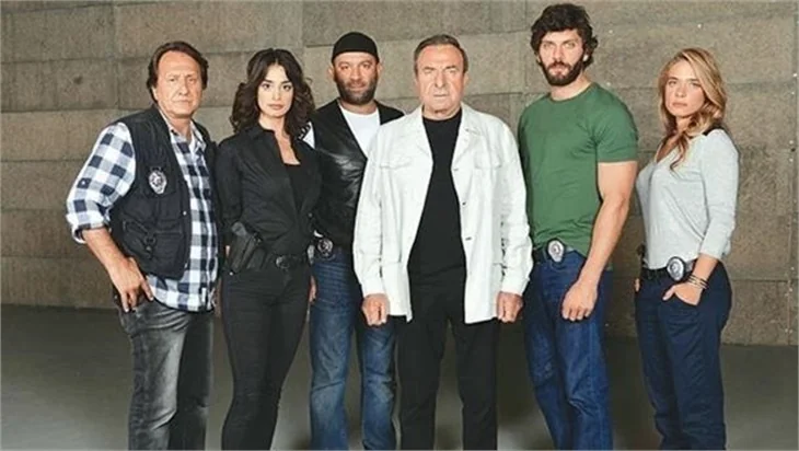 'Arka Sokaklar'a kanal şoku!