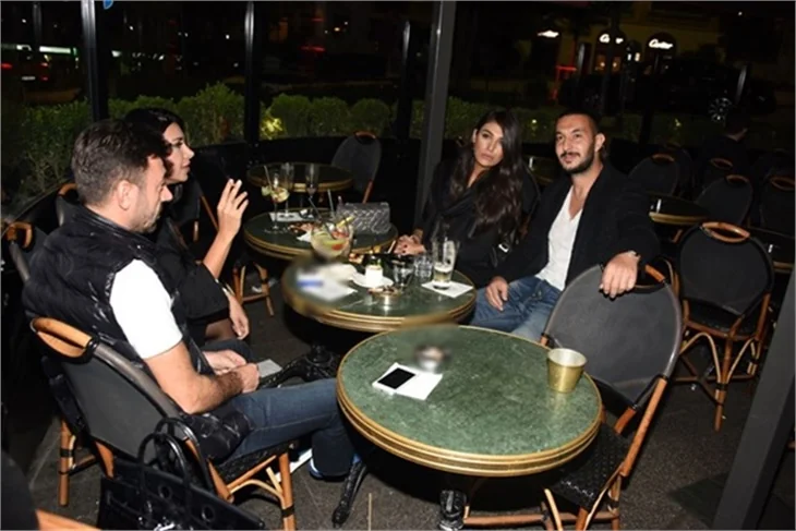 Necati Ateş'in esmer güzeli!