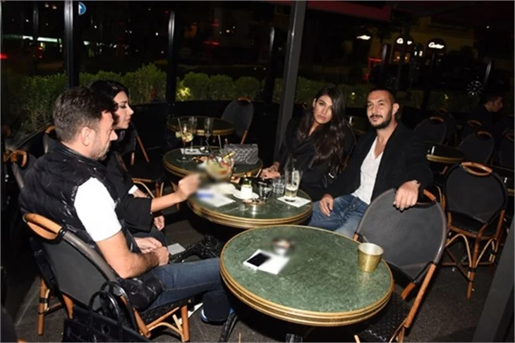 Necati Ateş'in esmer güzeli!