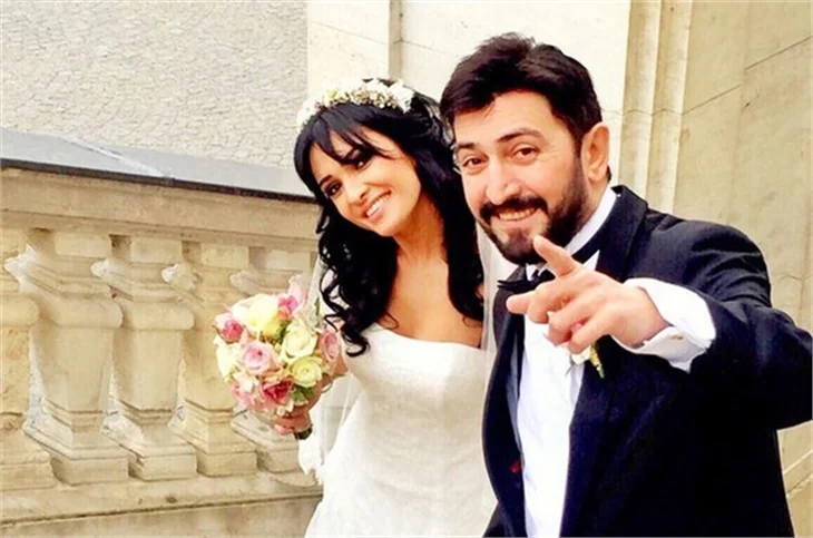 Ünlü türkücü Ferman Toprak evlendi