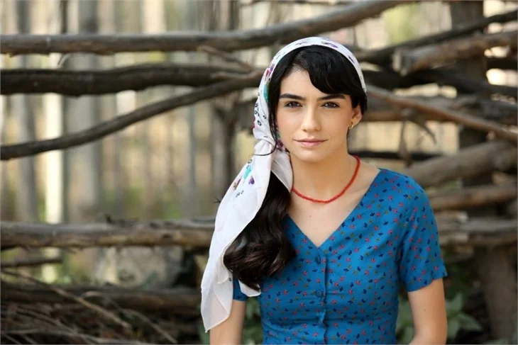 "Analar ve Anneler"de kim kimdir?