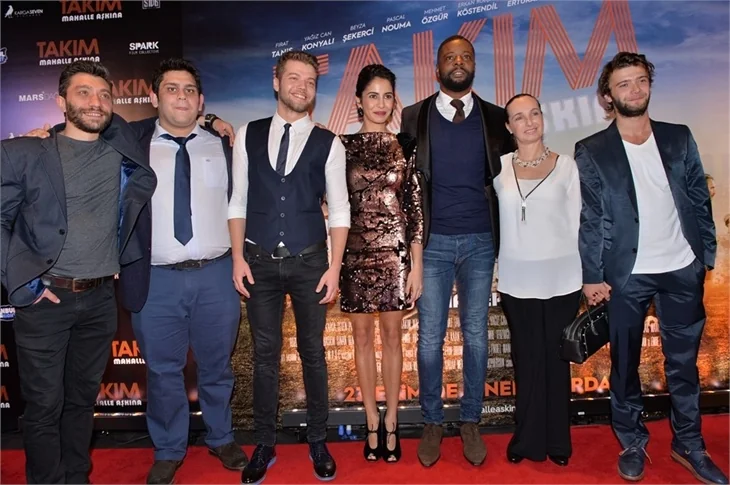 ‘TAKIM: Mahalle Aşkına’ filminin galası yapıldı!