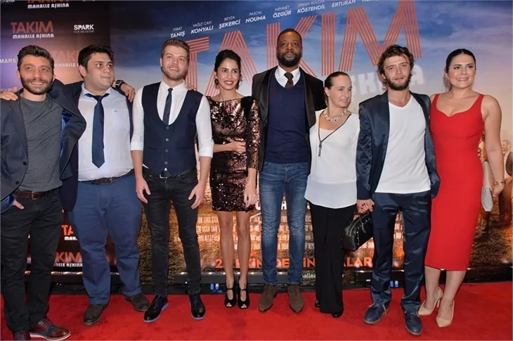 ‘TAKIM: Mahalle Aşkına’ filminin galası yapıldı!