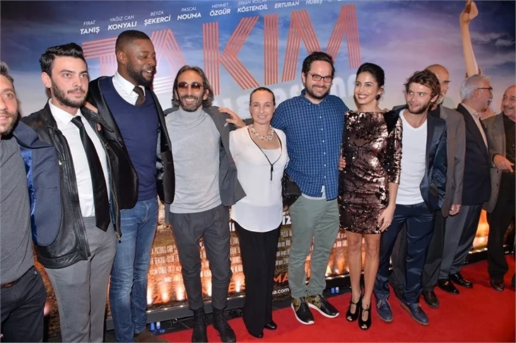 ‘TAKIM: Mahalle Aşkına’ filminin galası yapıldı!