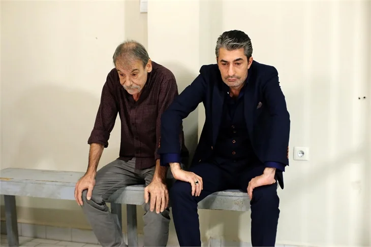 Paramparça'da tehlikeli yakınlaşma!