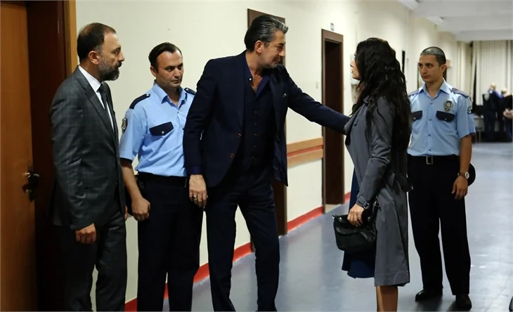 Paramparça'da tehlikeli yakınlaşma!