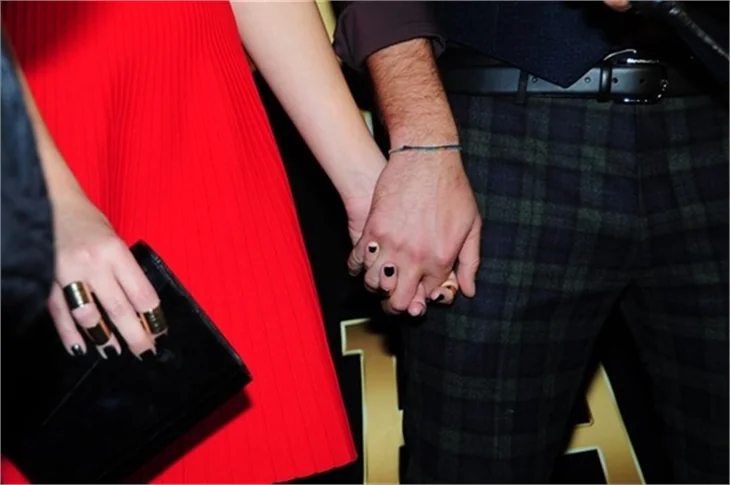 Gizem Karaca'dan evlilik sinyali