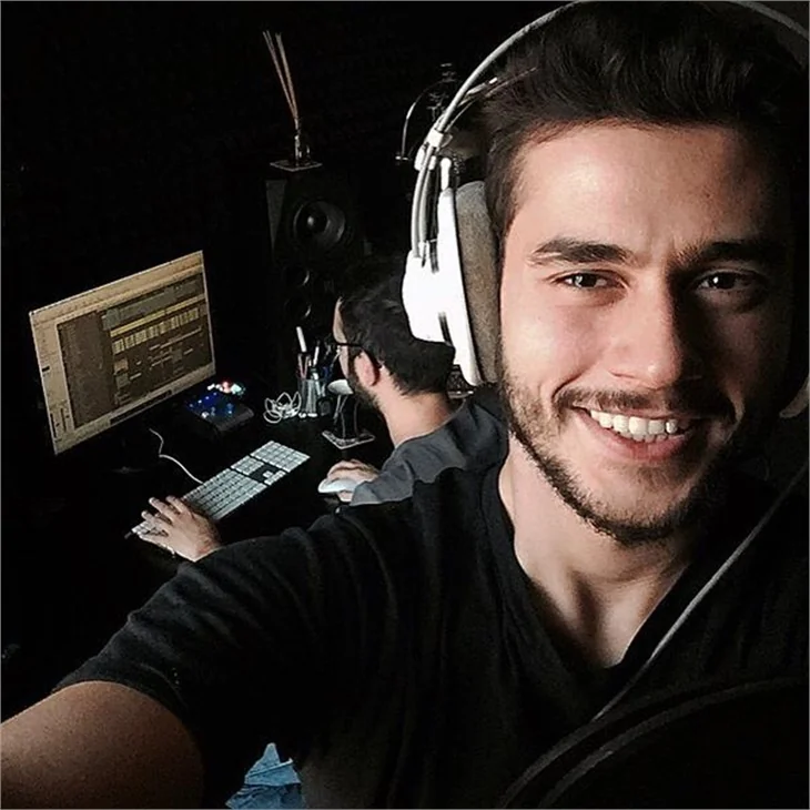 Cem Belevi: Sosyal medyada tacize uğruyorum