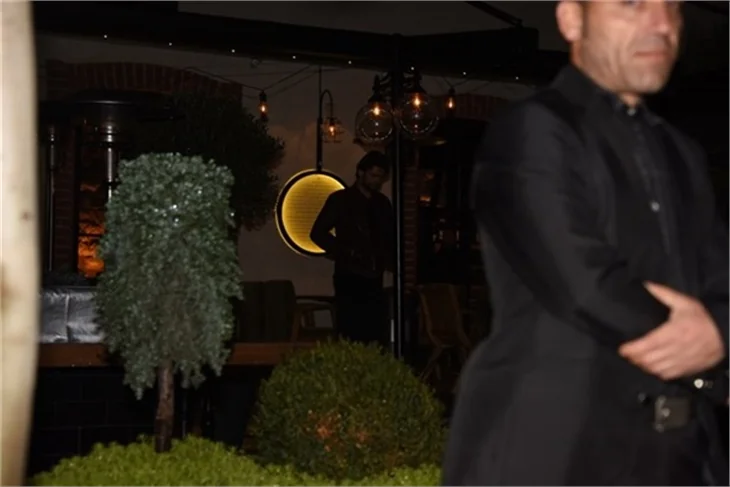 Doğum gününde kavga mı ettiler?