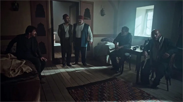 Filinta Mustafa yine tehlikeli sularda...