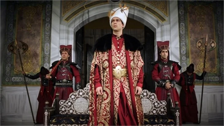 İşte tahtın yeni sahibi!