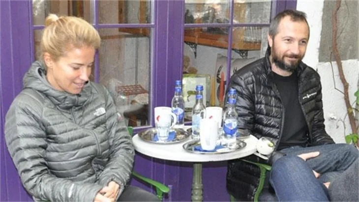 Tuna Aksu'dan Burcu Esmersoy’u kızdıran espri!