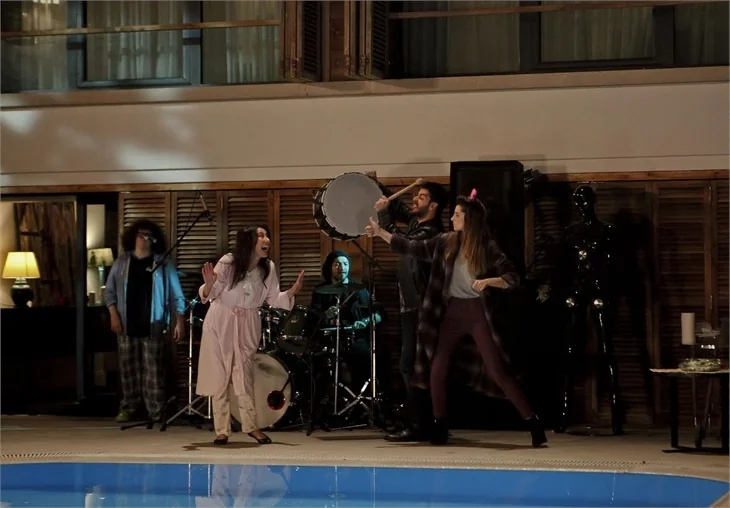 Kiraz Mevsimi'nde Öykü'yü bekleyen kötü sürpriz ne?