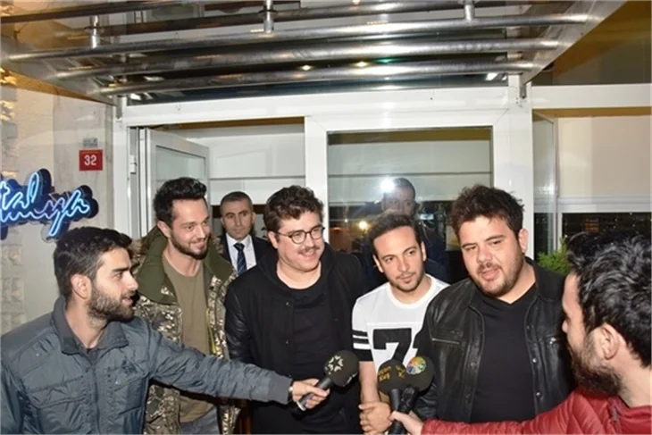 Murat Boz, Eser Yenenler, İbrahim Büyükak, Oğuzhan Koç ve Gökhan Şükür'ün cipleri yarıştı