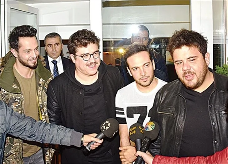 Murat Boz, Eser Yenenler, İbrahim Büyükak, Oğuzhan Koç ve Gökhan Şükür'ün cipleri yarıştı
