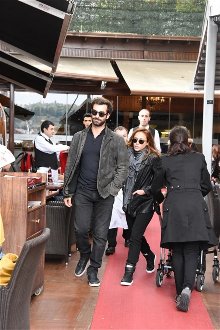 İlker Kaleli ve Burçin Terzioğlu en çok yakışan çift sorusunu yanıtsız bıraktı