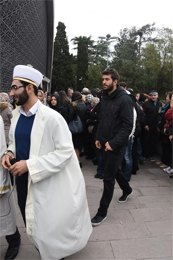 Kenan İmirzalıoğlu Sinem Kobal'ı acı gününde de yalnız bırakmadı