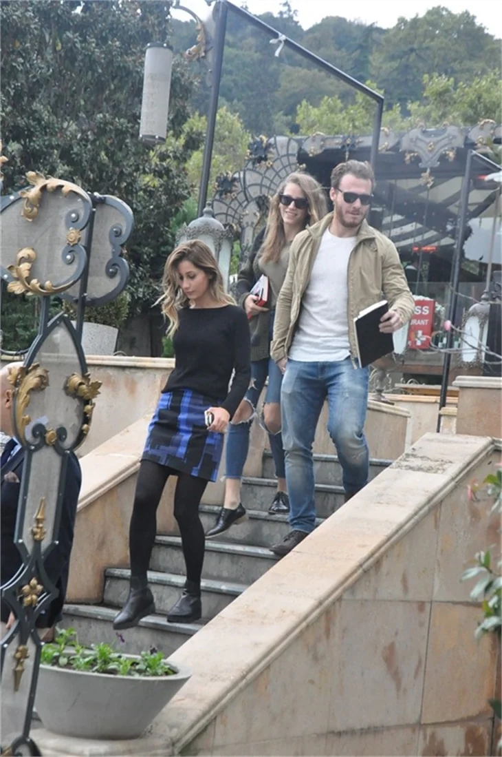 Serenay Sarıkaya ameliyatıyla ilgili soruları yanıtladı