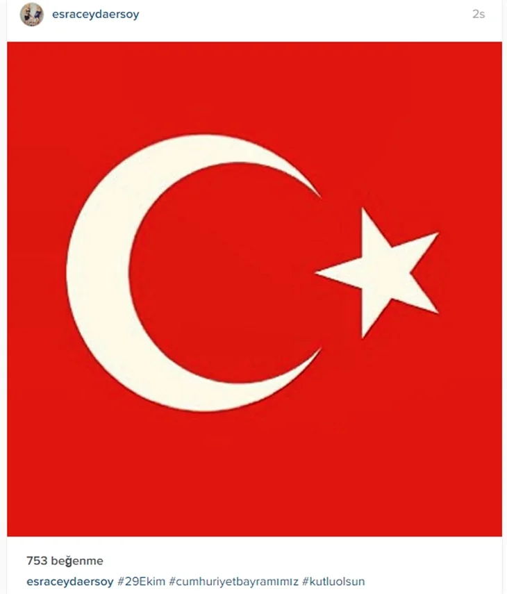 Ünlülerden 29 Ekim Cumhuriyet Bayramı paylaşımları